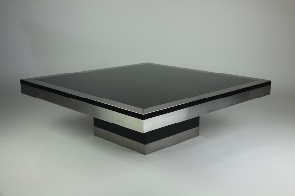 Table basse noire et chromée, Italie, 1970